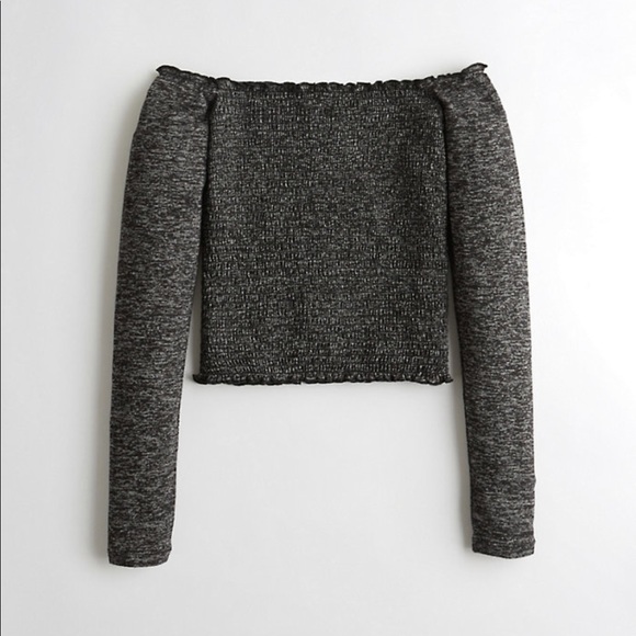 New Hollister top - Picture 2 of 8